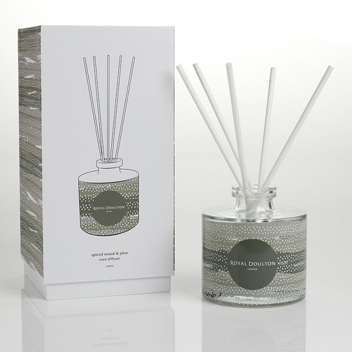 Royal Doulton Fashion Spiced Woods & Pine Glass Diffuser 200ml