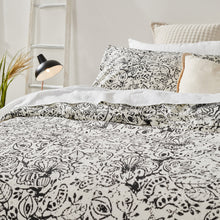 Load image into Gallery viewer, Twill &amp; Co Valentina Duvet Cover Set