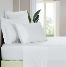 Load image into Gallery viewer, Royal Doulton Aria 1000T Sheet Set